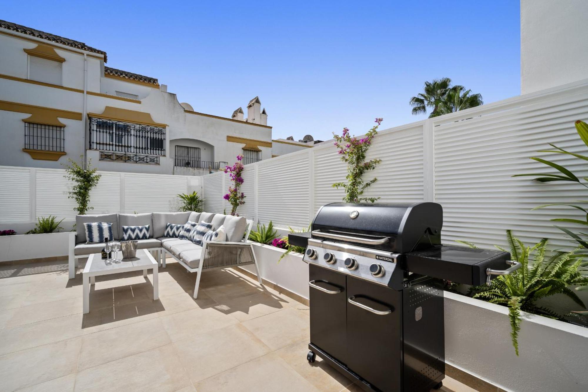 Casa Adriana Villa Marbella Exterior photo